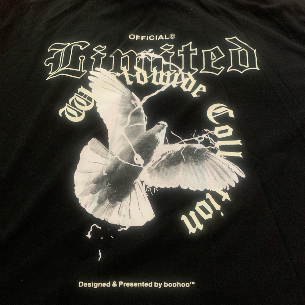 Graphic tee